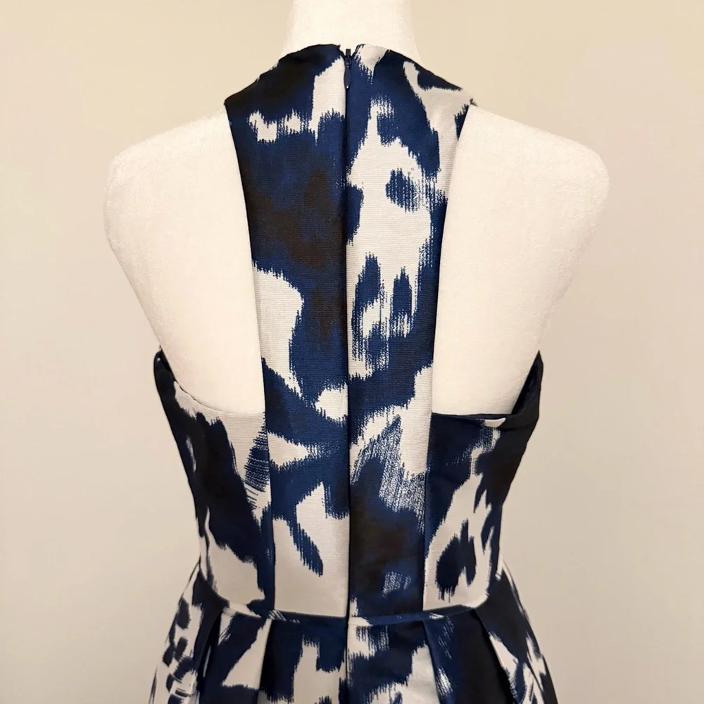 Adrianna Papell Navy and White Floral Gown size 2 pockets - Picture 7 of 15
